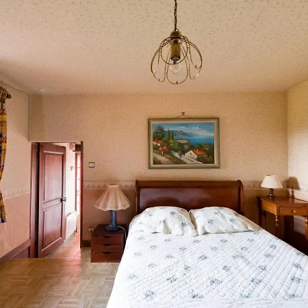 Snug Holiday In The Heart Of Bresle Valley With Garden Сasa de vacaciones Saint-Germain-sur-Bresle